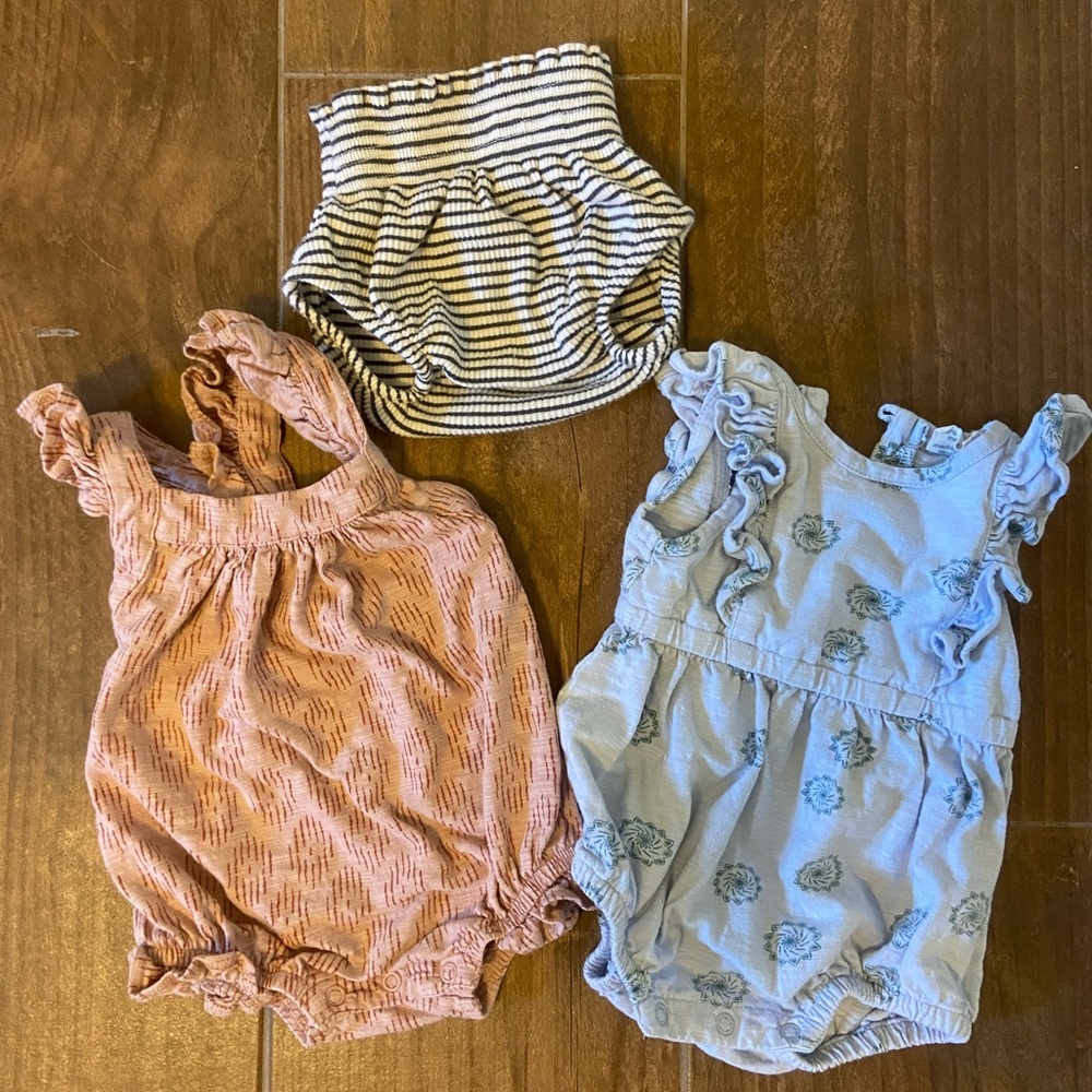City Mouse Baby 6-9M Lot